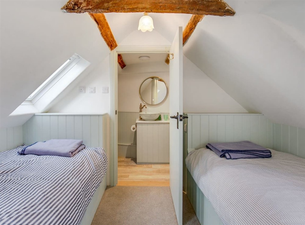 Twin bedroom at Angel House in Woodbridge, Suffolk