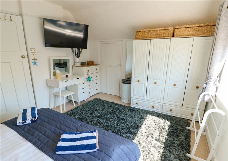 One of the bedrooms (photo 3) at Annedd Wen, Rhosneigr
