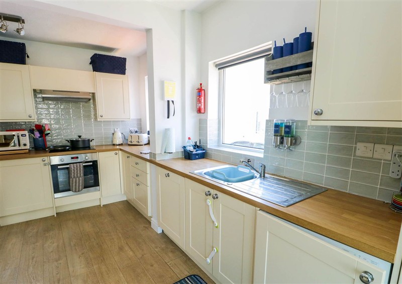The kitchen at Annedd Wen, Rhosneigr