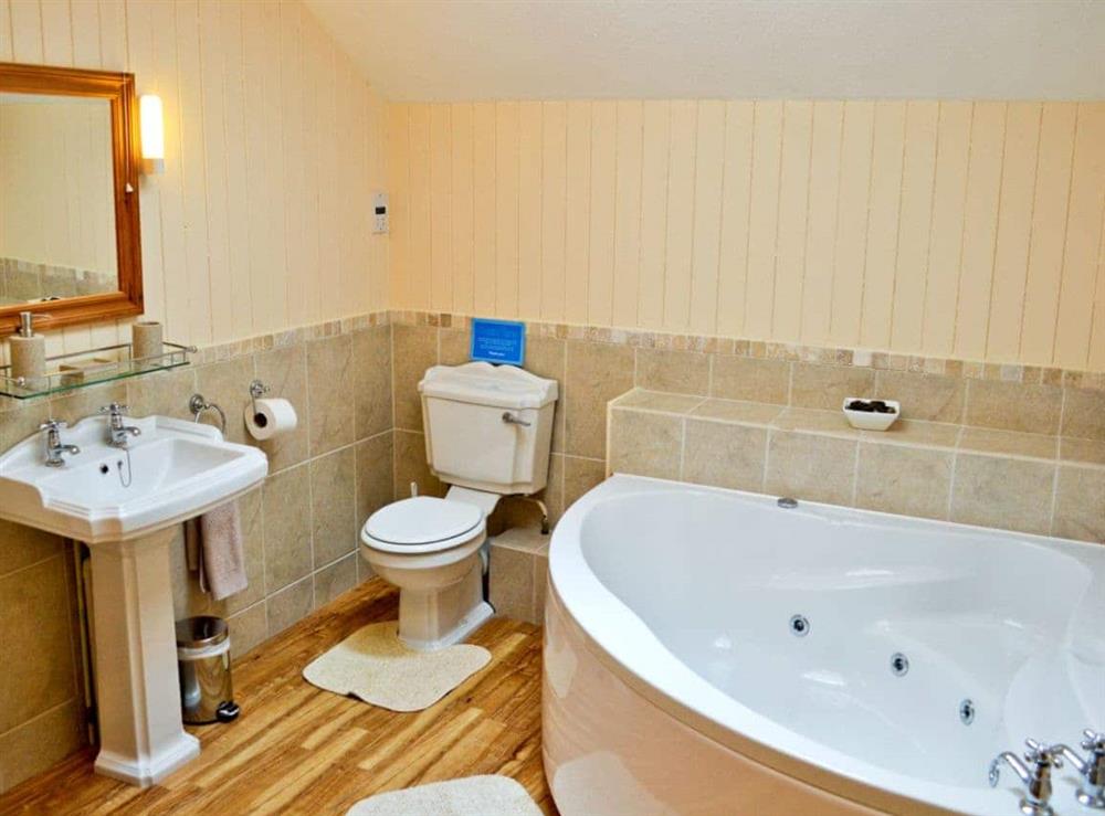 Bathroom at Anneth Lowen in Mevagissey, St. Austell, Cornwall