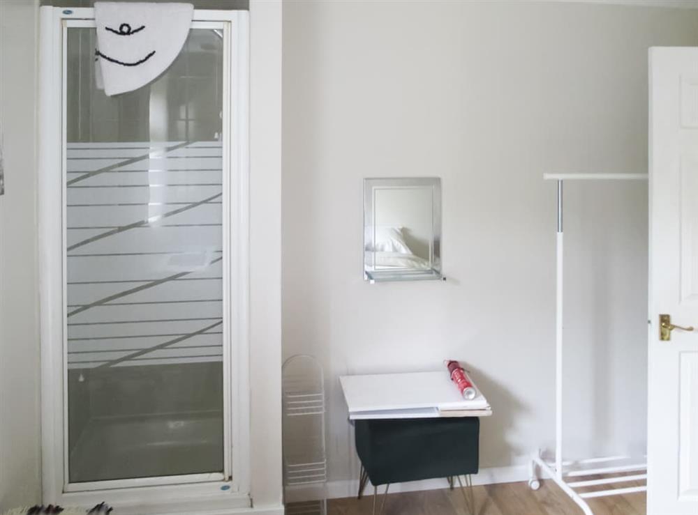 Shower room at Annexe Little Parkhayes in Woodbury Salterton, near Exmouth, Devon