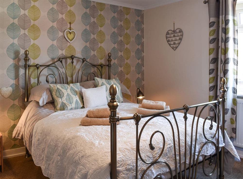 Double bedroom at Annies Place in Whitby, Yorkshire, North Yorkshire