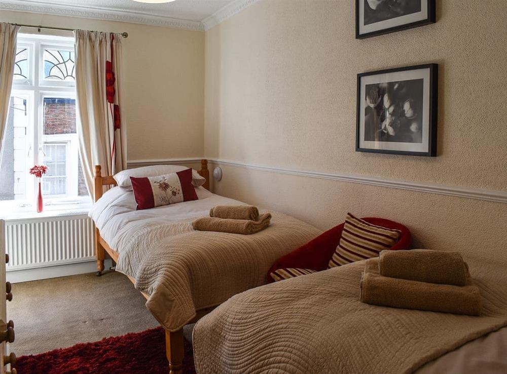 Twin bedroom at Annies Place in Whitby, Yorkshire, North Yorkshire