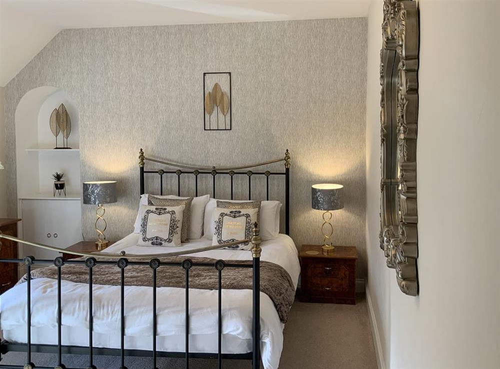 Double bedroom at Antfield House in Scaniport, near Inverness, Inverness-Shire