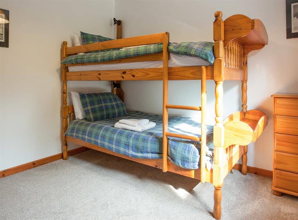 Bunk bedroom at Aonach Cottage in Glencoe, Argyll