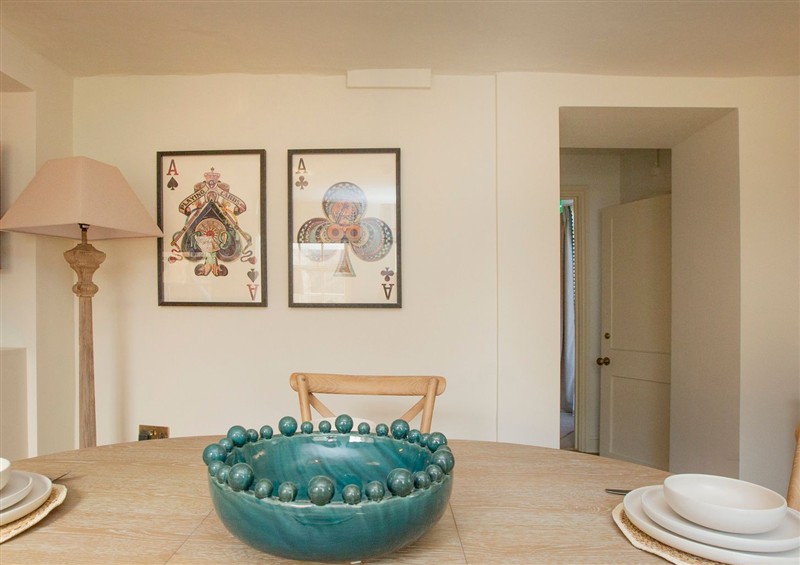 Dining room at Apartment 1, 86 Dyer Street, Cirencester