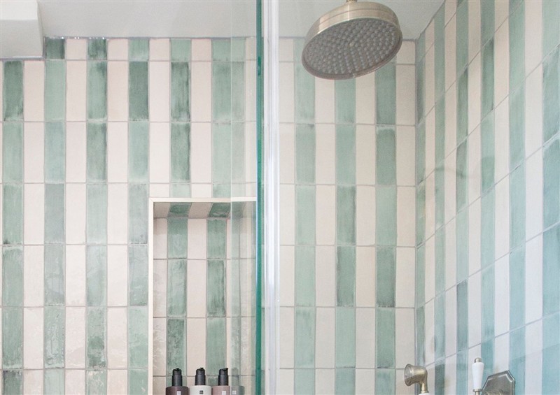 This is the bathroom at Apartment 1, 86 Dyer Street, Cirencester
