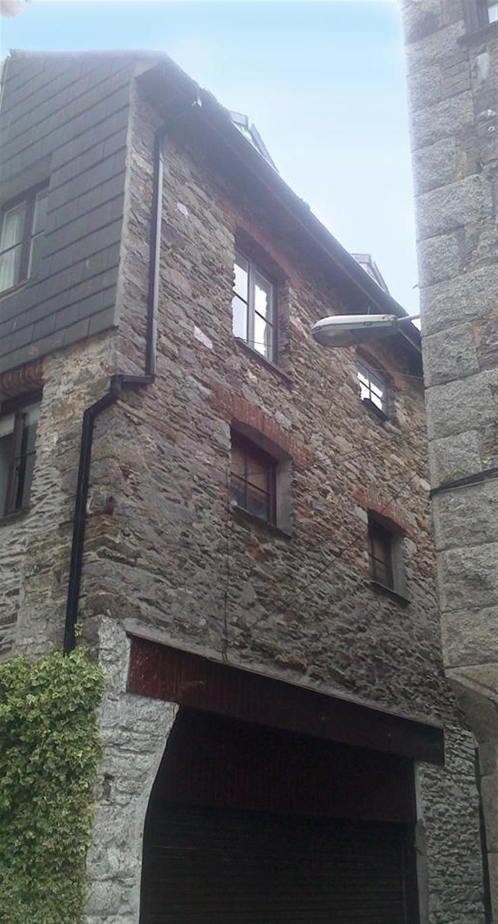 The exterior of Buller House at Apartment 1, Buller House, Looe