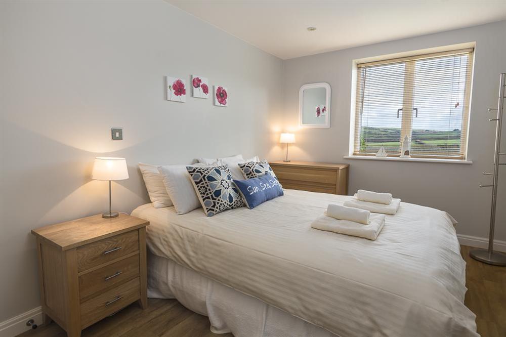 Double Bedroom at Apartment 1, Oceans Edge in Thurlestone Sands, Nr Kingsbridge
