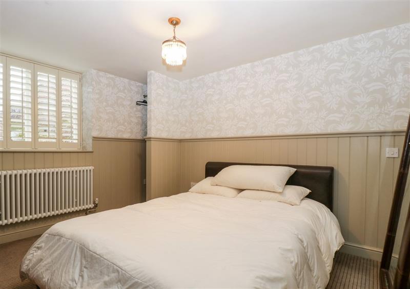 A bedroom in Apartment 1 - Pengethley Manor at Apartment 1 - Pengethley Manor, Peterstow