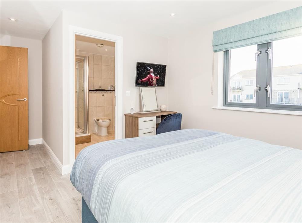 En-suite at Apartment 19 in Newquay, Cornwall