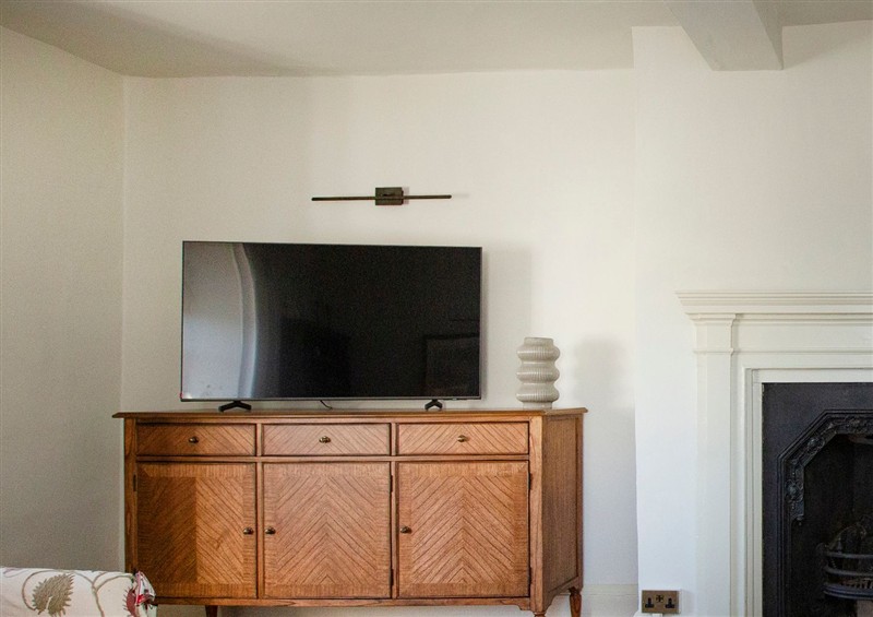 This is the living room at Apartment 2, 86 Dyer Street, Cirencester