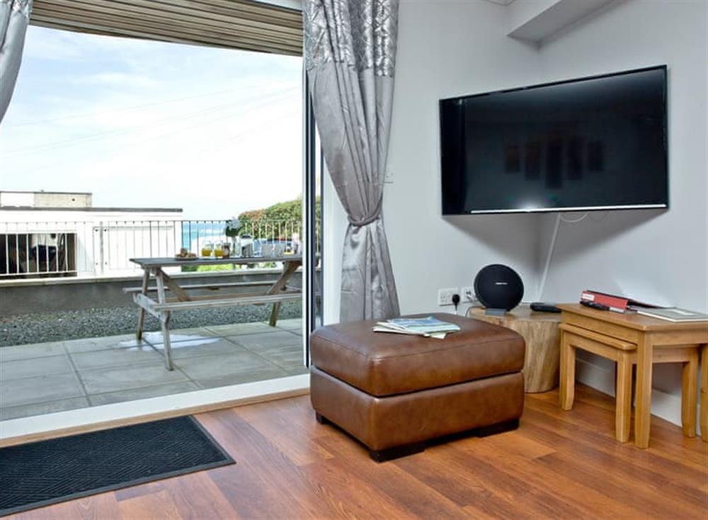 Comfortable living area at Apartment 2, Ocean 1 in Newquay, Cornwall