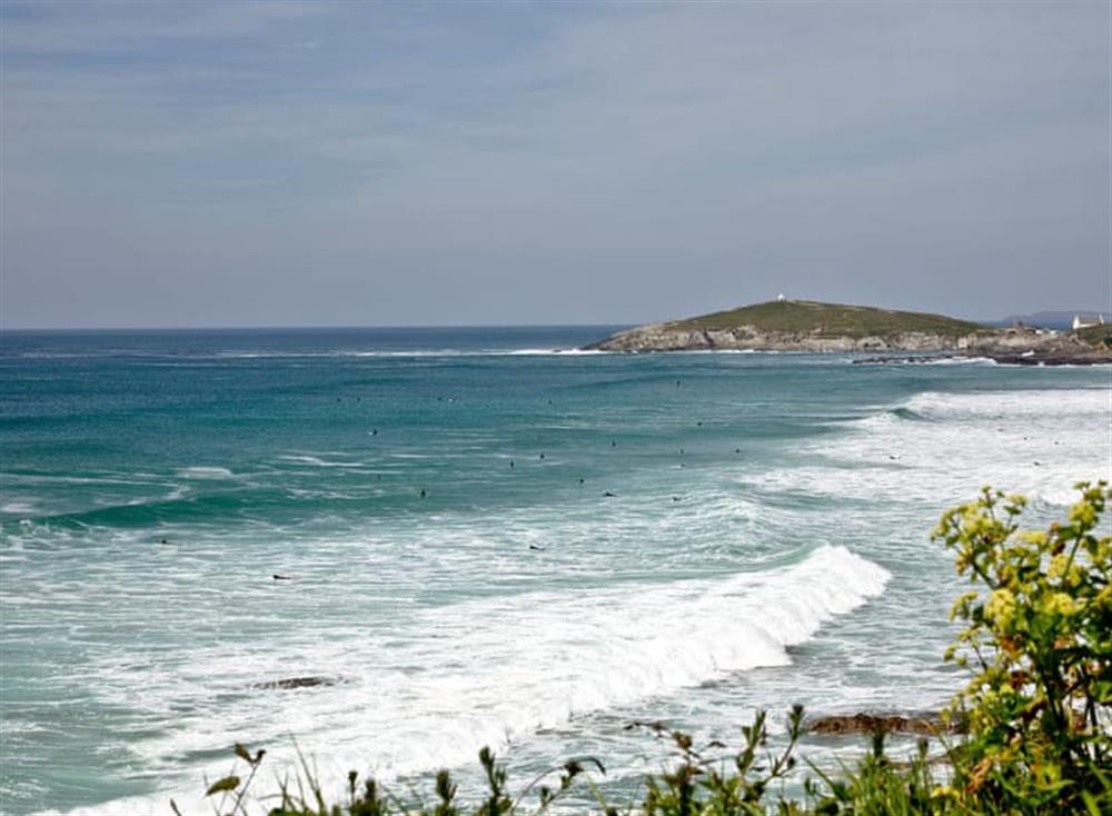 Ideally located just 350 yards from Fistral Beach at Apartment 2, Ocean 1 in Newquay, Cornwall