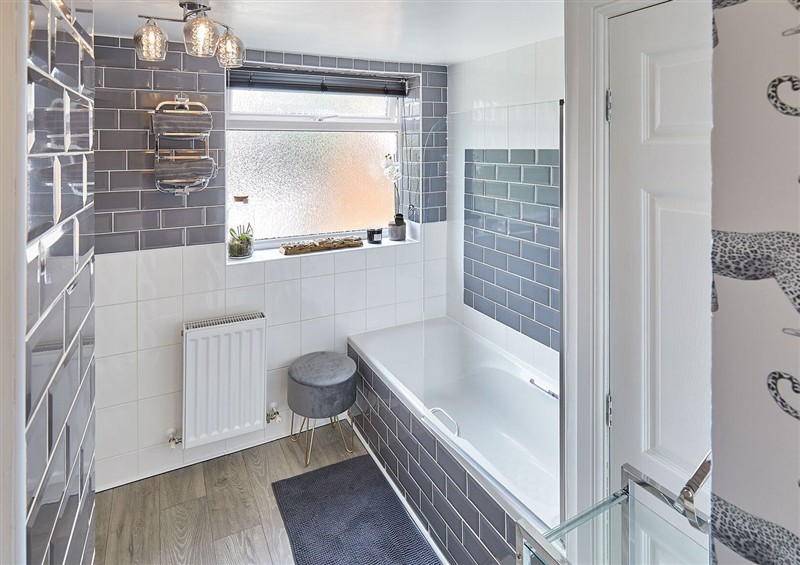 This is the bathroom at Apartment 2, Whitby