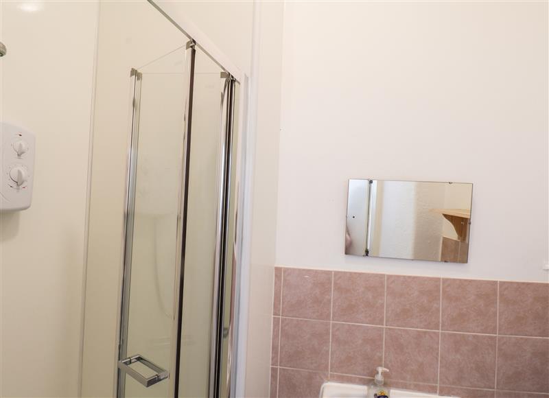 Bathroom (photo 2) at Apartment 4 Beaconsfield House, Bridlington