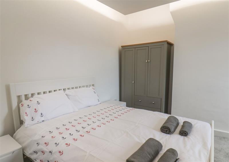 A bedroom in Apartment 5 at Apartment 5, Bridlington