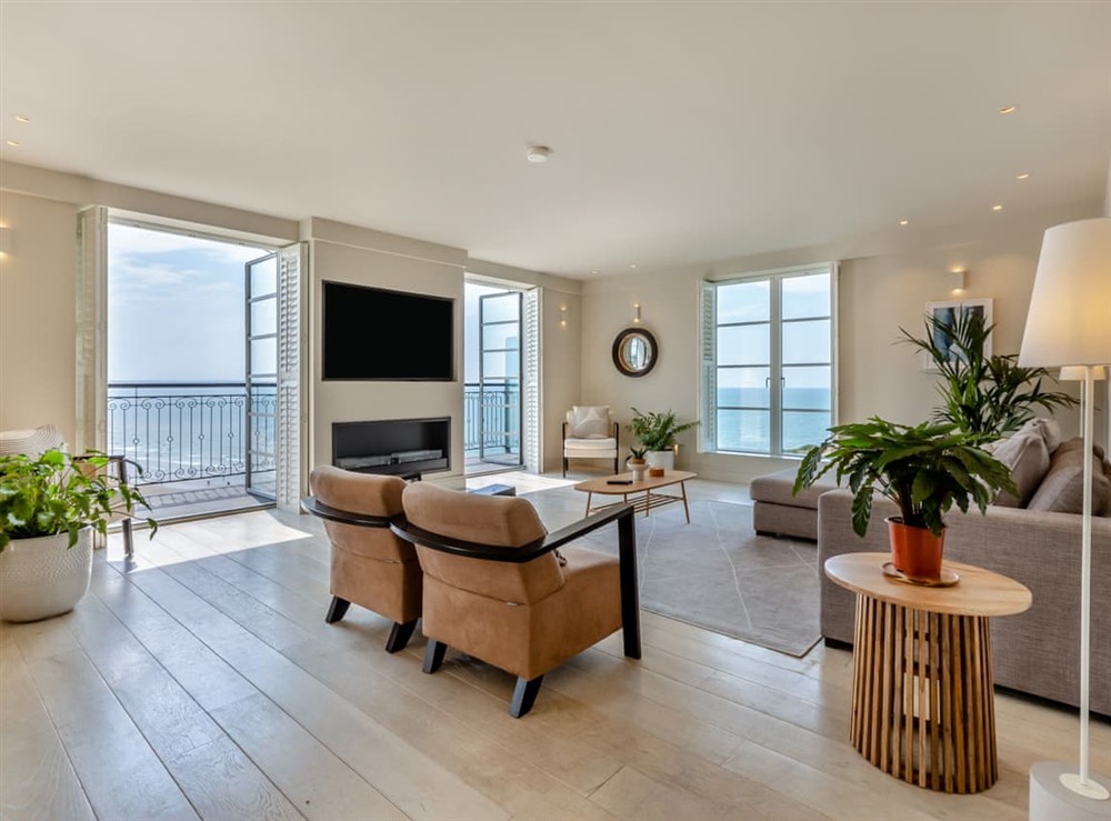 Living area at Apartment 5 in Saunton and Braunton, Devon