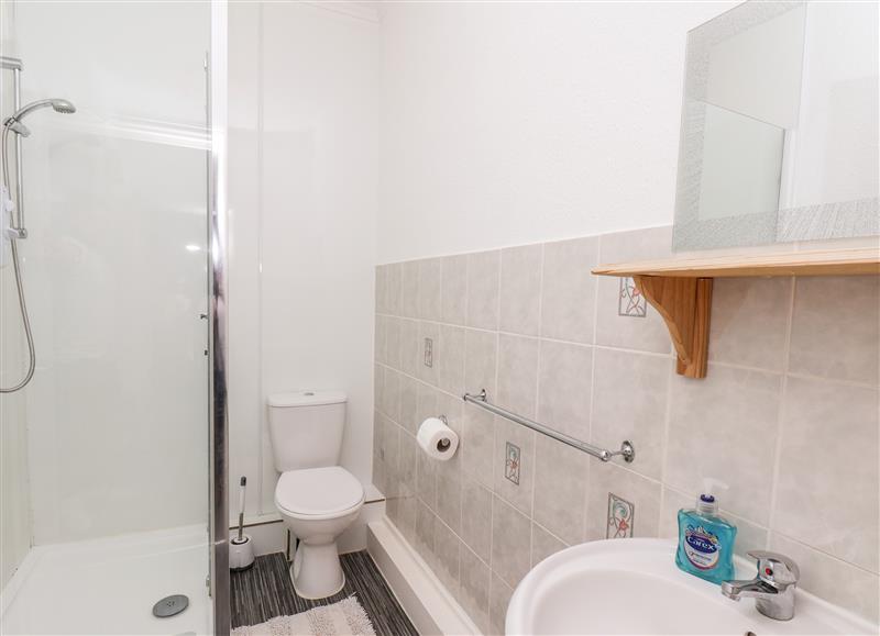 The bathroom at Apartment 7 Beaconsfield House, Bridlington