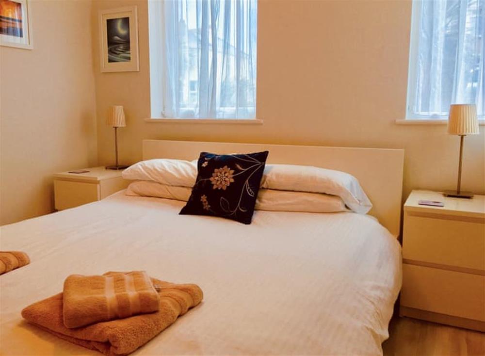 Double bedroom at Apartment 7, Ocean 1 in Newquay, Cornwall