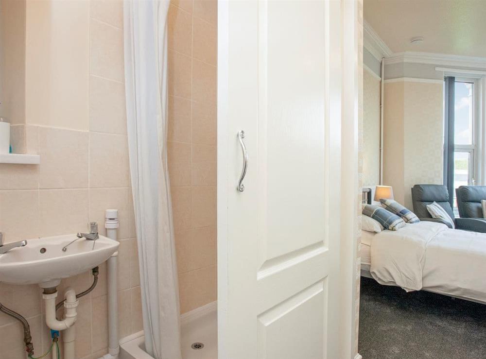 Bathroom at Apartment 9 Bedford Holiday Flats in Paignton, Devon