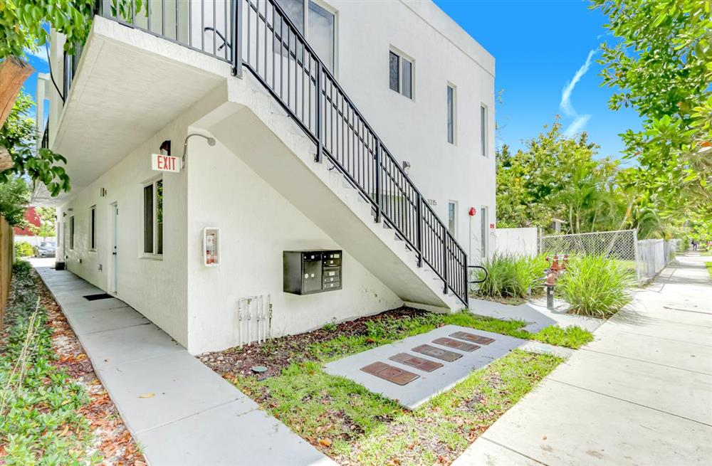 Apartment Artease