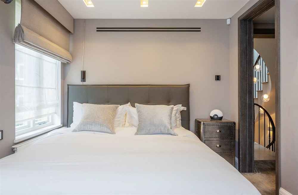 Apartment Evelyn Gardens (photo 23) at Apartment Evelyn Gardens in London, London