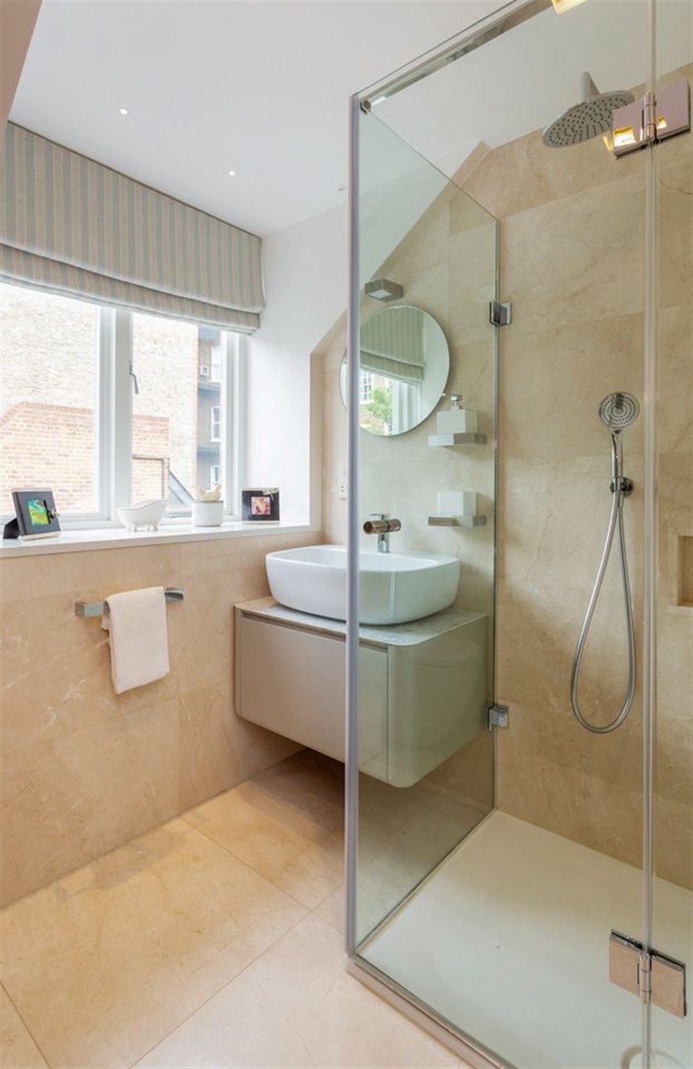 Apartment Evelyn Gardens (photo 24) at Apartment Evelyn Gardens in London, London