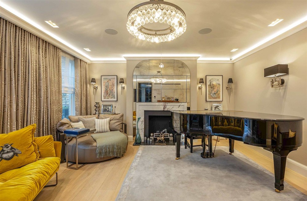 Apartment Evelyn Gardens (photo 9) at Apartment Evelyn Gardens in London, London