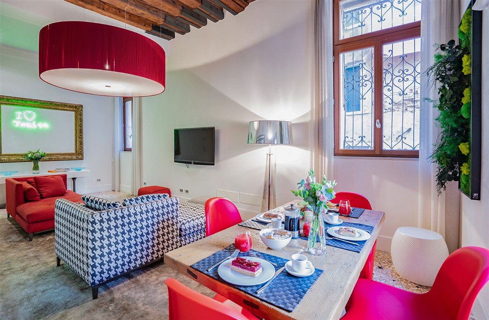 Apartment Fuseri