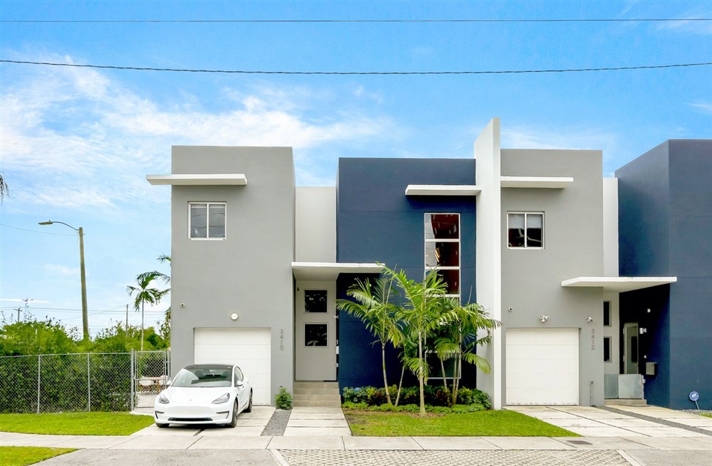 Apartment Gables