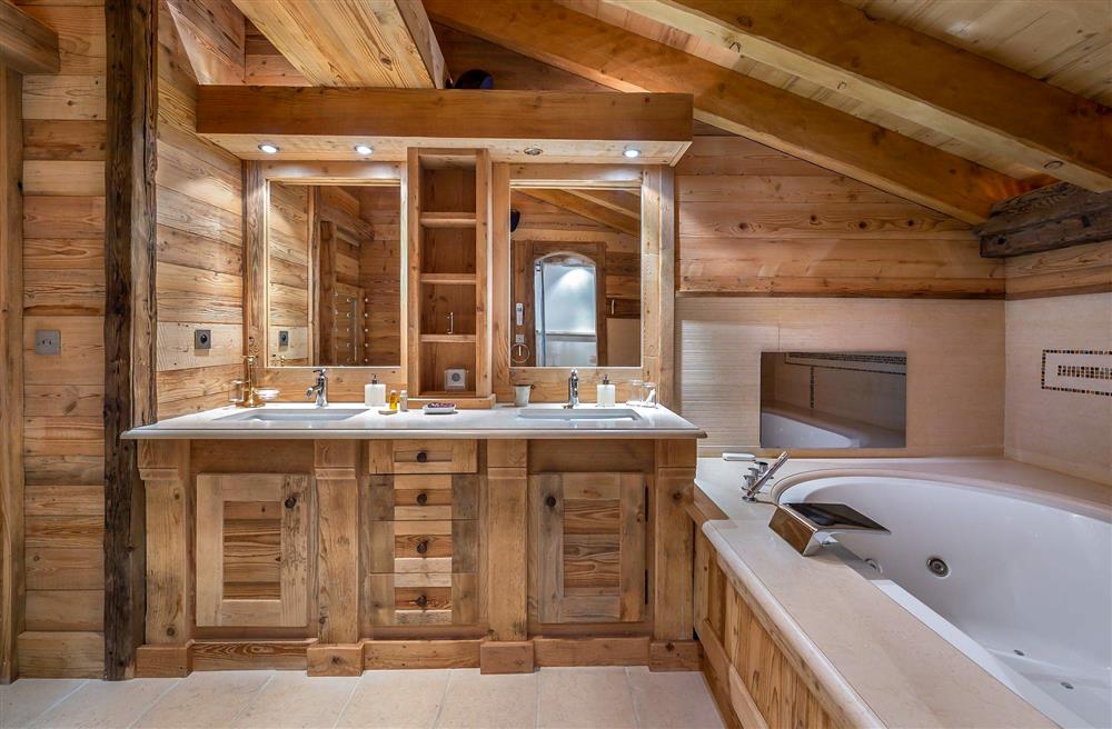 Apartment Gelee (photo 13) at Apartment Gelee in Courchevel, France