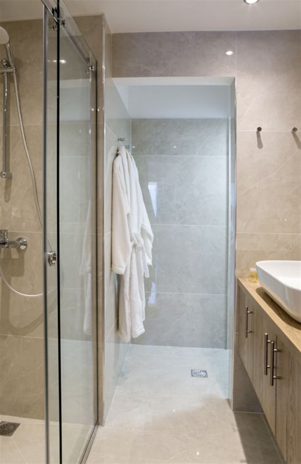 Apartment Ionos