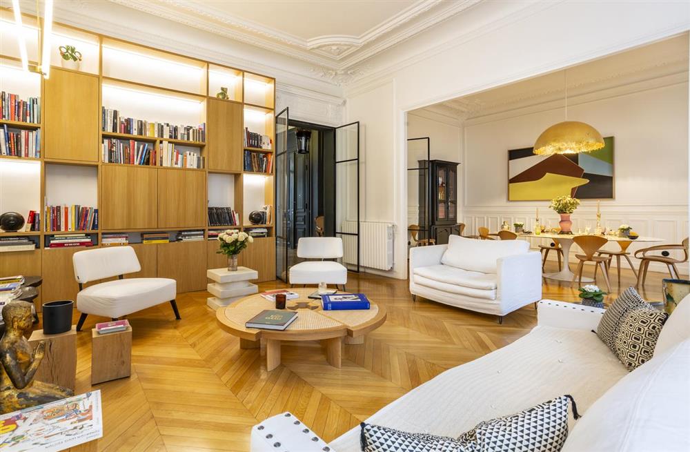 Apartment Monceau