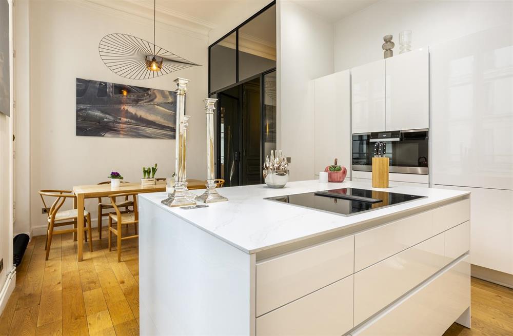 Apartment Monceau
