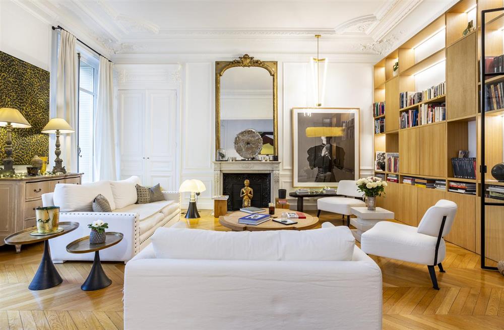 Apartment Monceau