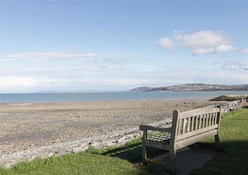 The setting at Apartment No4, Rhos-On-Sea