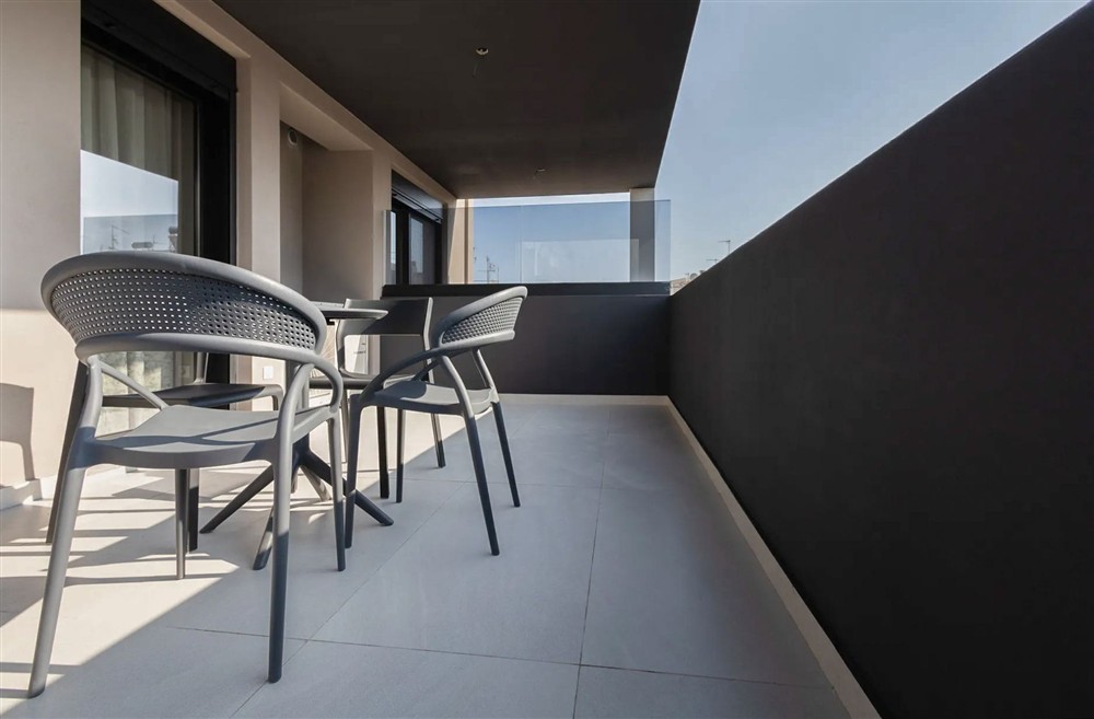Apartment Paras