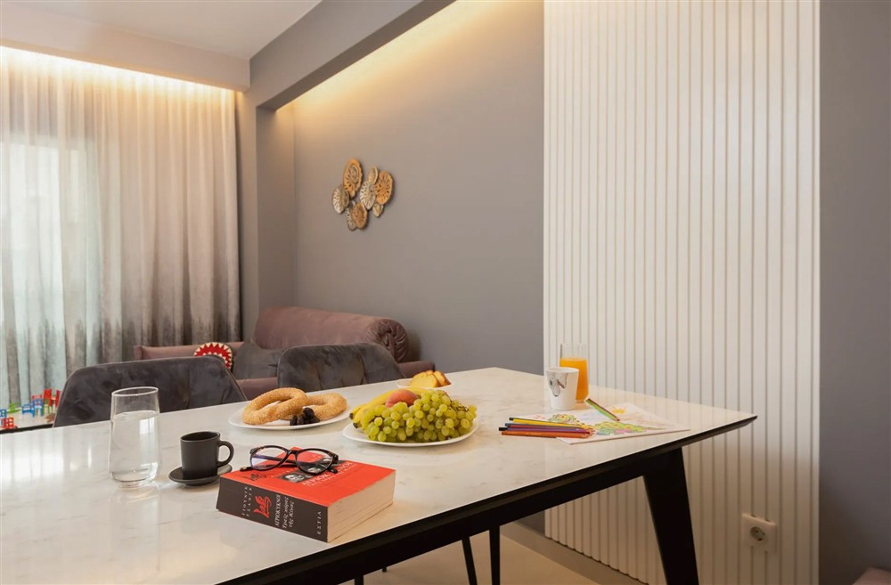 Apartment Paras