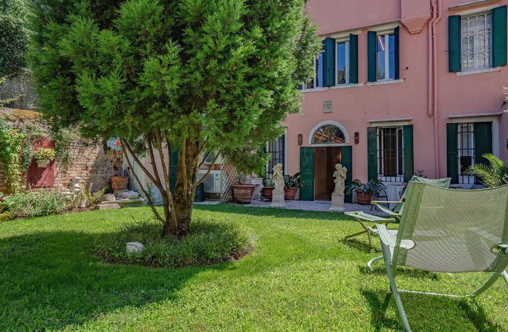 Apartment Trasti