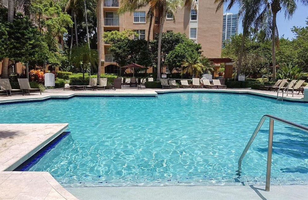 Apartment Turnberry