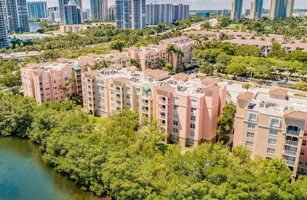 Apartment Turnberry