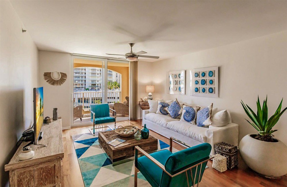 Apartment Turnberry