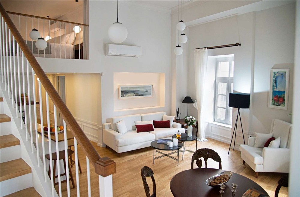 Apeliotis Residence
