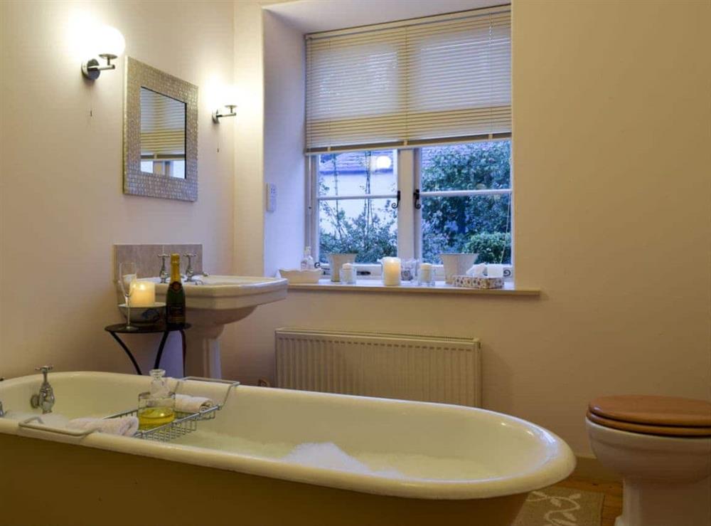 Bathroom at Apple Cottage in Forgandenny, Perthshire