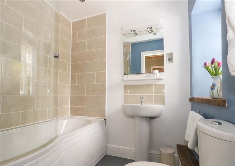 The bathroom at Apple Tree Cottage, Upton near Ringstead Bay