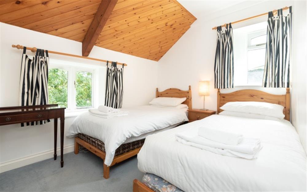 The twin bedroom at Apple Tree in East Portlemouth