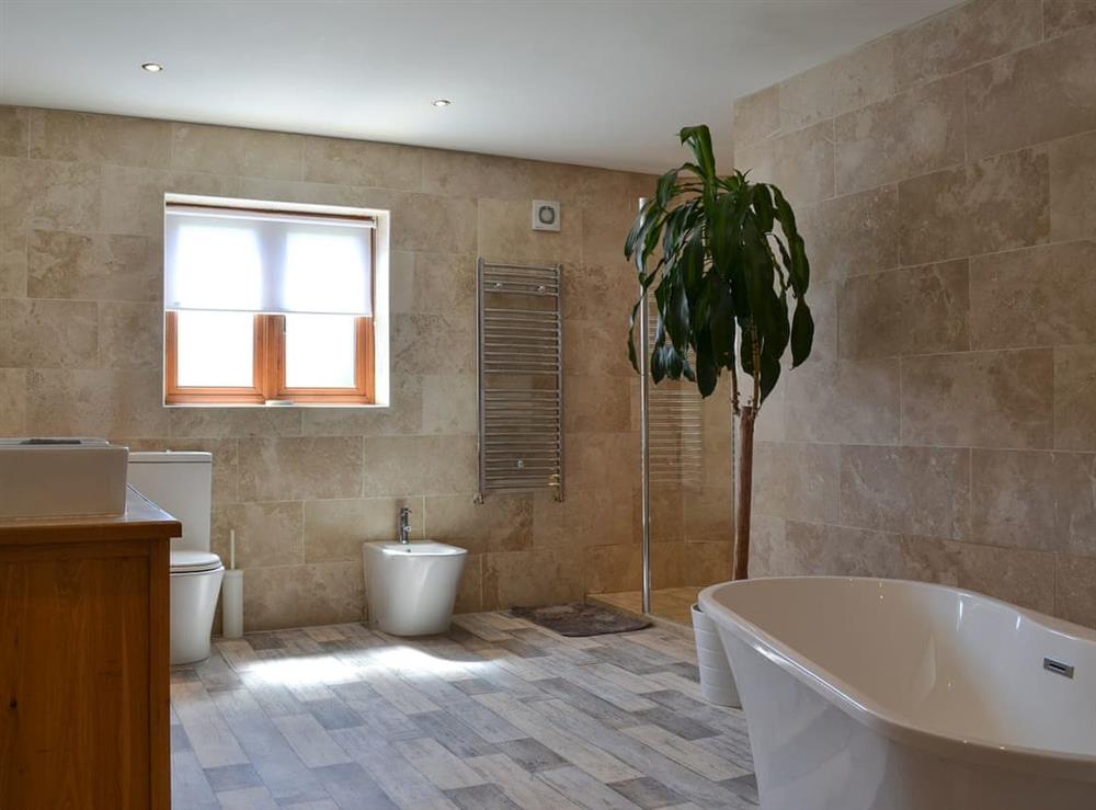 Lovely bathroom with separate shower at Applegarth House in Howlish, near Bishop Auckland, Durham