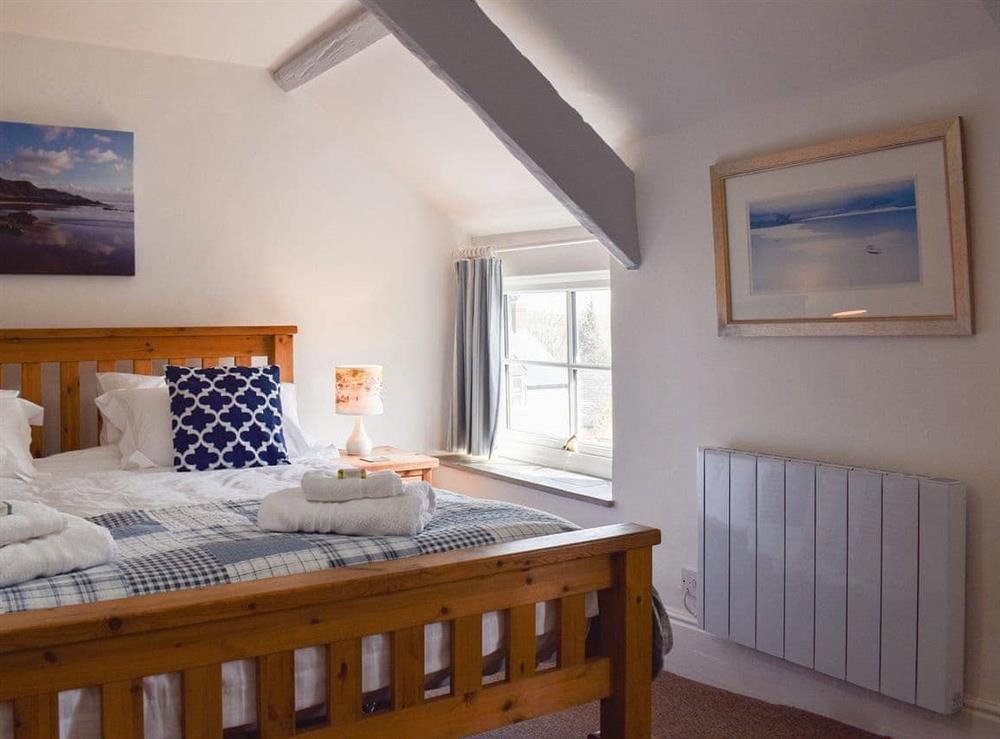 Double bedroom (photo 2) at Appleloft in Pencuke, near Bude, Cornwall