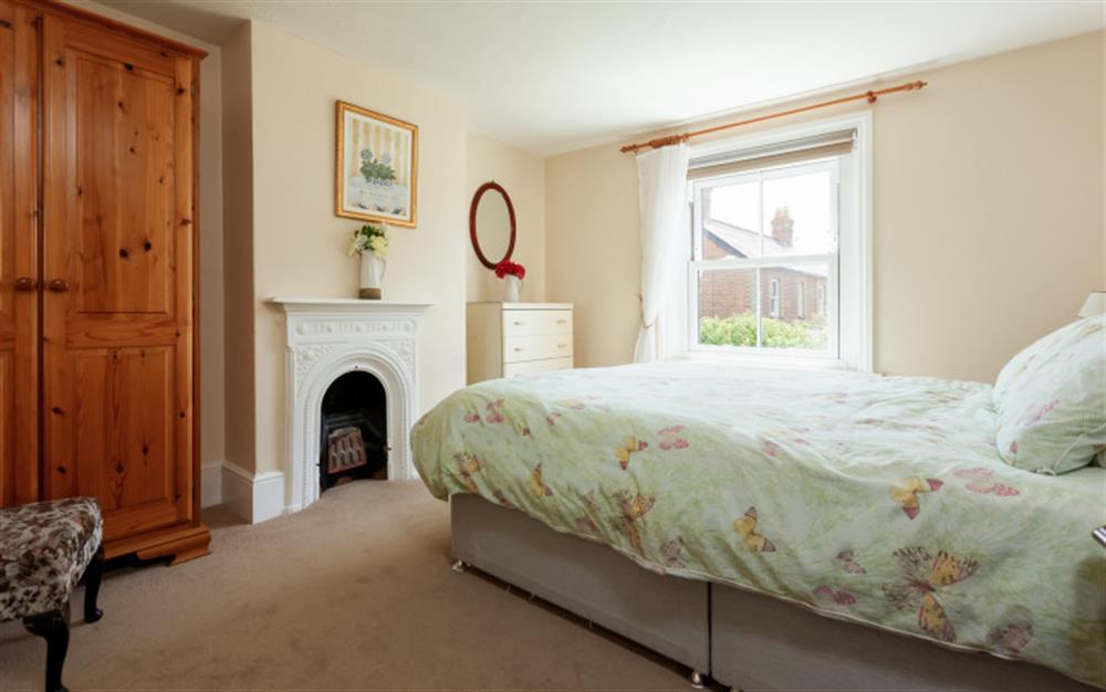 This is a bedroom at Appletree Cottage in Brockenhurst
